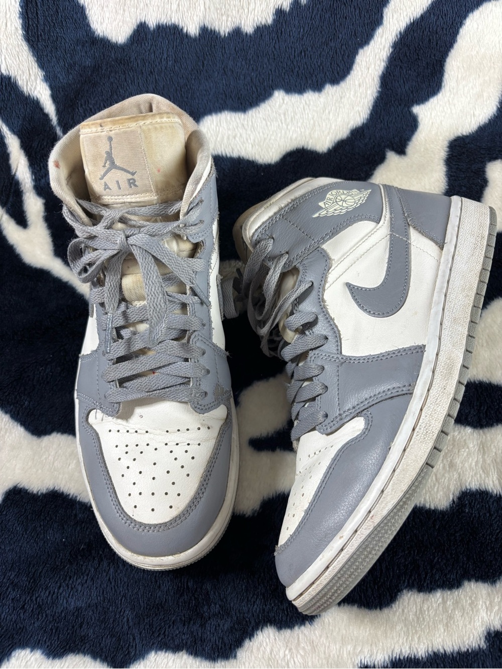 Nike Women's Air Jordan 1 Mid SE Stealth Grey BQ6472-115 Shoes High Top Sneakers